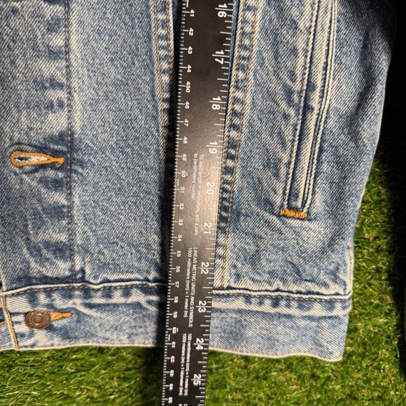 Vintage Levi's Denim Jacket Blue Small Distressed Trucker Jean‎ Coat - Picture 5 of 5